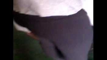Preview 3 of 1080p Jeans - flagra de gostosa na feira em contagem