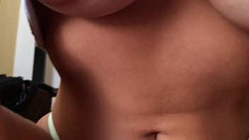 Preview 4 of Bf Adult Warning - sentando gostoso