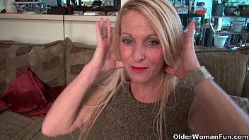 Preview 3 of Adikappiarea Kuutamani Actor - Nyloned milfs Raquel and Shelby need their clit rubbed