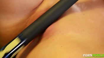 Preview 4 of Cholitas Teniendo Sexo - To Play or Not To Play - Blue Eyes And A Pussy To Masturbate With