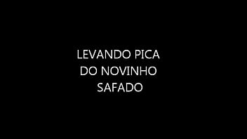 Preview 2 of Beuty Big Mom Tube - LeozinhaCD Levando pica do novinho safado