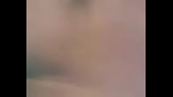 Preview 4 of La Por - comiendo.3GP