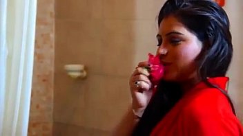 Preview 2 of Desi Bhabi Seksi Video Com - Beautiful Indian Couples Enjoying Great Sex- Midnight Masala Clip.