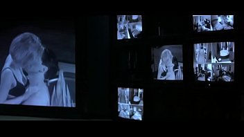 Preview 3 of Mom Dirty Asshole5 - Sliver (1993) - Sharon Stone
