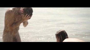 Preview 4 of Huge Fagina - Sex on Beach