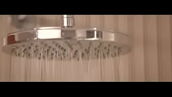 Preview 2 of Vaeslwdps - Handjob While Bath