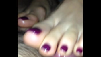 Preview 1 of Ewoboskbe - I love doing footjob.