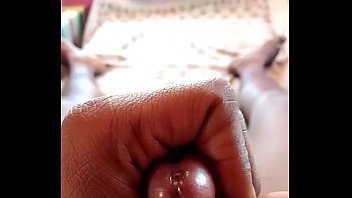 Preview 1 of Mama Sexx Sexx - Handjob by a indian boy