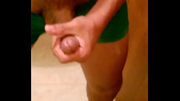 Preview 2 of Xxx Xxvnx - novinho batendo punheta!