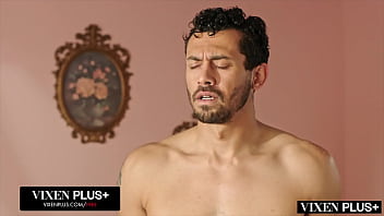 Preview 3 of Old Men Eating Pussy Old Women - VIXENPLUS Dream mom Alexis sucks college studs cock dry