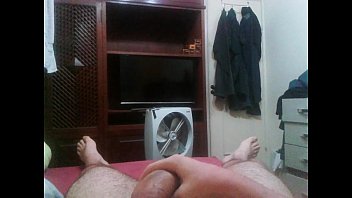 Preview 1 of Xoxoxo Sister Fond - Novinho sozinho no quarto.