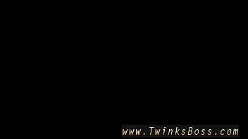 Preview 4 of Babys Boys Xxxcom - Clip movie video teen boy sex He&#039_s helping out the hunky Kris