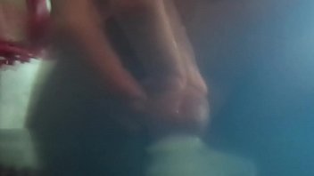 Preview 3 of Sleep Mom Sonfuck - PUNHETA GOZANDO QUE NEM CAVALO..MP4