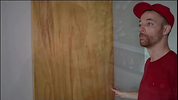 Preview 1 of Desi Gaan - Gemeos brincando com a buceta da novinha - Irm&atilde_os g&ecirc_meos fazendo sexo com a novinha