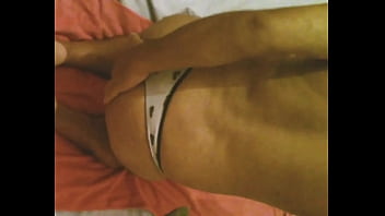 Preview 1 of Holly Haston Ass - Buscando debutar con una verga real.