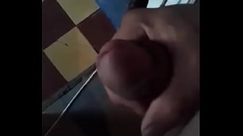 Preview 3 of Man Seduces One Girlie To - Maduro Masturbandose