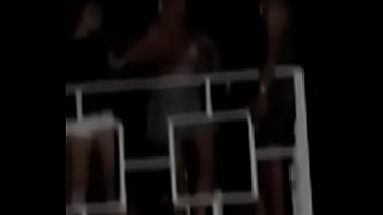 Preview 3 of Vidya Balan Videos Xxx - Evang&eacute_lica desviada paga peitinho no carnaval