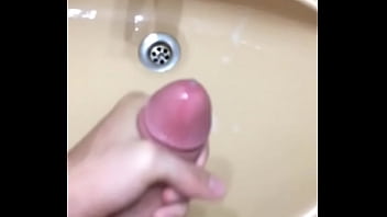 Preview 4 of Cameron Dee Cuckold - Novinho gozando