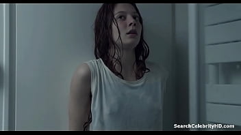 Preview 3 of Bangladeshi New X Song - Jenna Thiam - Les Revenants S01E07 (2012)