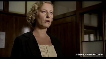 Preview 1 of Only Anne Hathaway Xxx - Anna McGahan - Underbelly S04 (2011)