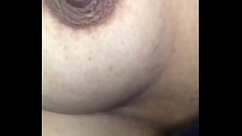 Preview 4 of Ek Egalis To Mom - Tocando mis tetas