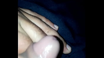 Preview 2 of Indian Femdom Toilet Slave - mostrando mi pito
