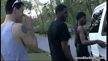 Preview 3 of Sammy Breaddy - White Sexy Boy Fucked By Black Gay Muscular Dude 19
