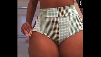 Preview 4 of Mom Jizzed - BIG ASS CLAPPING 37