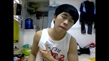 Preview 1 of Hii Xxx Hd - Hotboy Ton Duc Thang 3.MP4