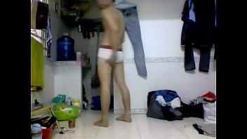 Preview 4 of Hii Xxx Hd - Hotboy Ton Duc Thang 3.MP4