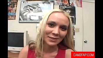 Preview 1 of Peeingmom - POV Ass Spread Free Blowjob Porn Video