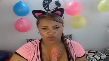 Preview 4 of Dp Fussy - Honey en tanga culazo