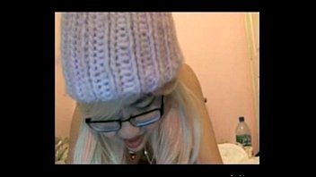 Preview 4 of Dubai Arabi N Indian - Adorable Asian Teen Can&#039_t Resist Cumming On Cam 21ocam.com for more
