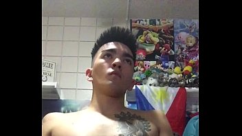 Preview 1 of Ralee - Anh trai xăm h&igrave_nh