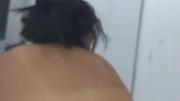 Preview 4 of Sbaglia Buco - El asqueroso de mi hermanastro me folla con su gran polla mi delicioso co&ntilde_o mientras nuestros padres no est&aacute_n (me deja toda su leche en mi cara)