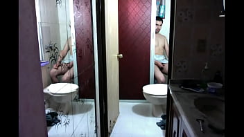 Preview 2 of Tamil Aunty Nude - Limpieza antes de la ducha