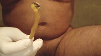 Preview 2 of Chocolati Girls Xxx Vedios - Foley catheter CH 20 - insertion and play.AVI