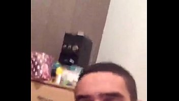 Preview 1 of S Touch - Chris mostrando a bundinha da esposa