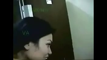 Preview 2 of Porno Thai Video - Dandole en el comedor