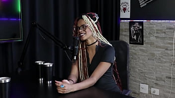 Preview 1 of Boxum Sex - Demonstrou o seu gemido,  o formato do pau interfere na sua posi&ccedil_&atilde_o sexual,  se conseiderava emocionada,  e muitos n&atilde_o aceitam o empoderamento - Naomi Campos (SHEER/RED)