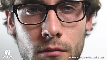 Preview 2 of Xxx Wapin Hd - Who wants to smell her dirty pussy at home?