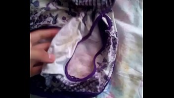 Preview 2 of Xxx Videos Girls Horses Vip - encontre su vibrador y tangas de mi prima no hay nadie en la casa