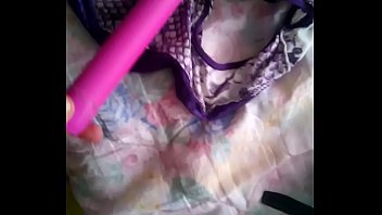 Preview 4 of Xxx Videos Girls Horses Vip - encontre su vibrador y tangas de mi prima no hay nadie en la casa