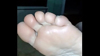 Preview 3 of Ruined Handjod - Pezinho cheiroso