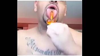 Preview 1 of Www Herionsex Com - El gordito mas bonito