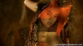 Preview 1 of Chubby Aunty Rape - Beauty From Bollywood Needs More Attention