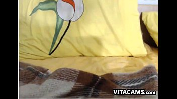 Preview 2 of Stor Bbgsex - Sweet Cam Girl Rubs Her Pussy