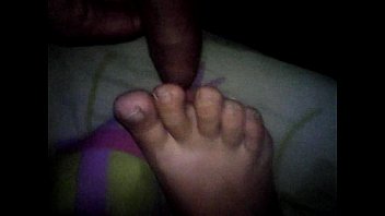 Preview 1 of Blb Trmaryies - paja con los pies de mi mujer d. 31