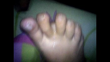 Preview 4 of Blb Trmaryies - paja con los pies de mi mujer d. 31