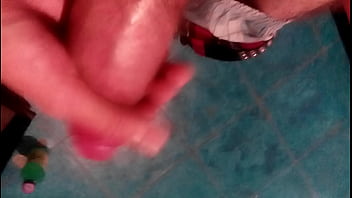 Preview 4 of Son Bro Mom - TRIM 20151026 165049